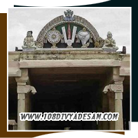 Sridevi and Bhoodevi Nachiyars sanctums at Then Thirupperai Divyadesam