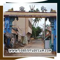 Kaalamegha Perumal and Consorts Sridevi Bhoodevi at Thirumohoor Divyadesam
